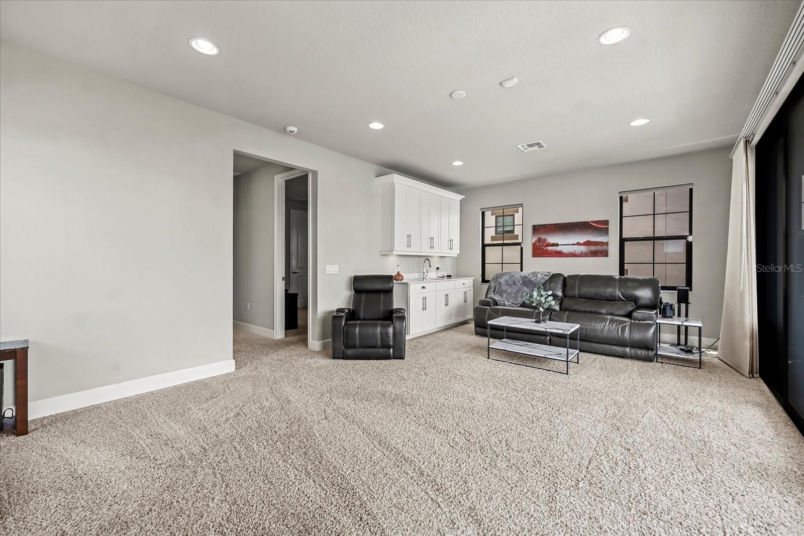 Image 44 of 76 For 7633 Toscana Boulevard