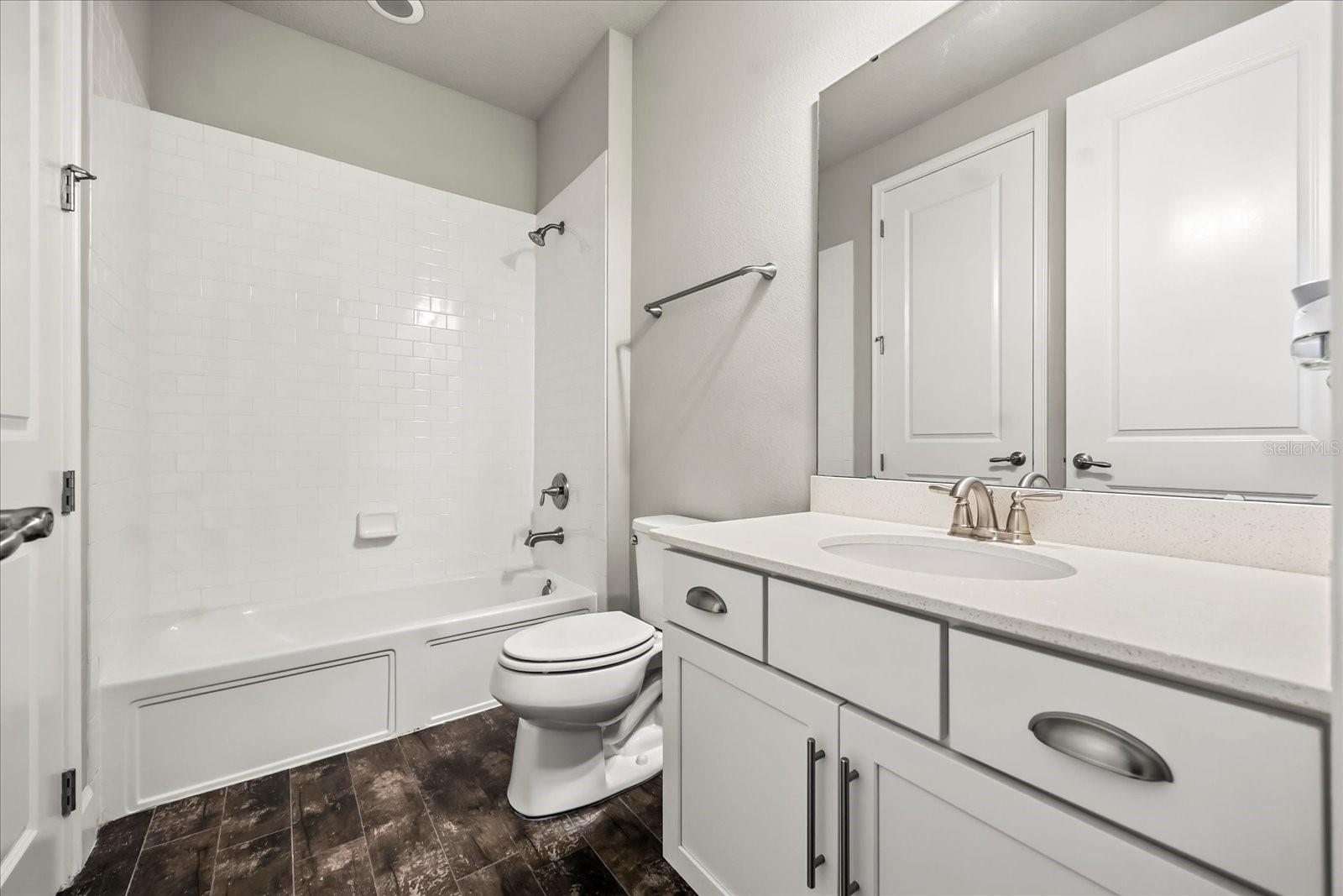 Image 49 of 76 For 7633 Toscana Boulevard