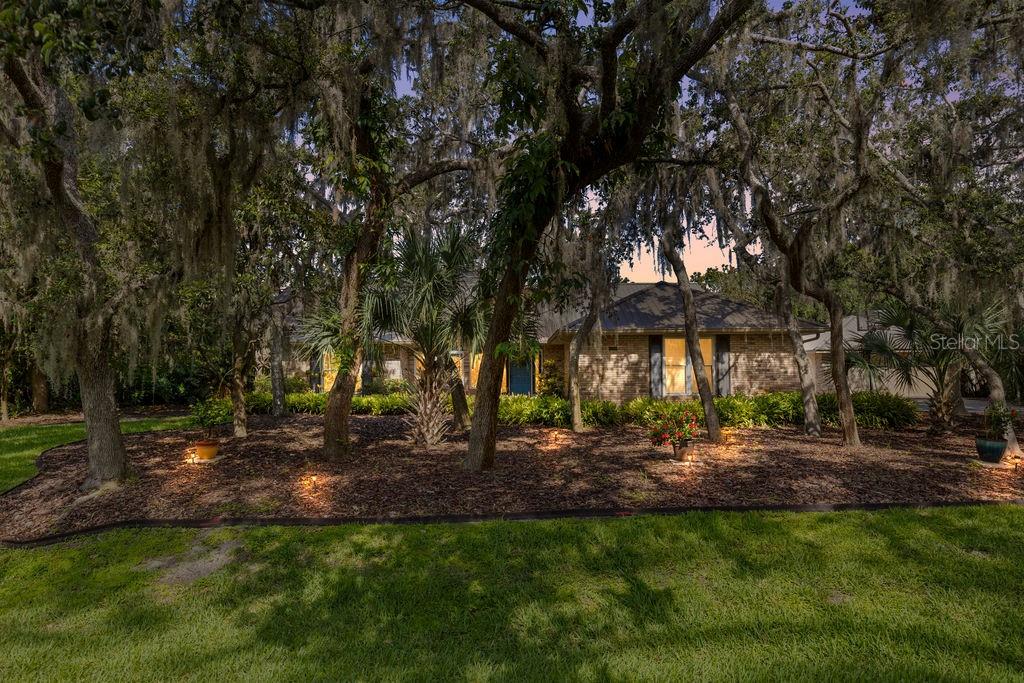 Details for 11634 Nellie Oaks Bend, CLERMONT, FL 34711