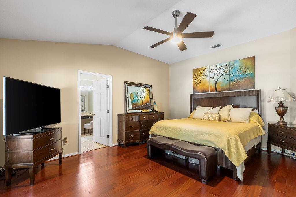 Image 21 of 39 For 11634 Nellie Oaks Bend