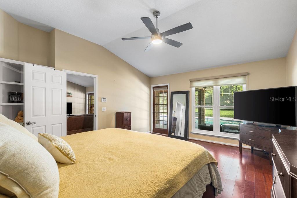 Image 22 of 39 For 11634 Nellie Oaks Bend