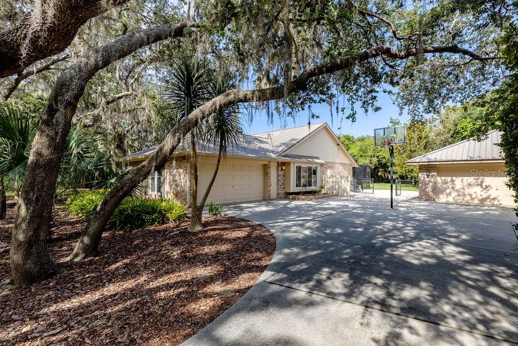 Image 3 of 39 For 11634 Nellie Oaks Bend
