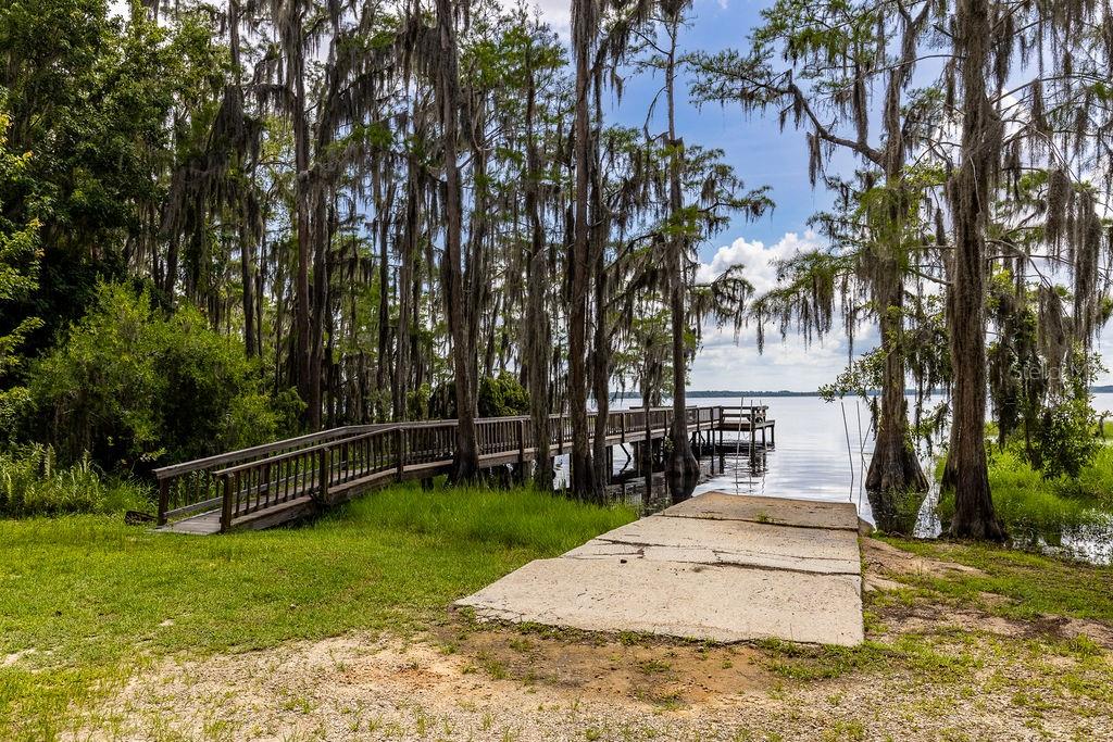 Image 33 of 39 For 11634 Nellie Oaks Bend