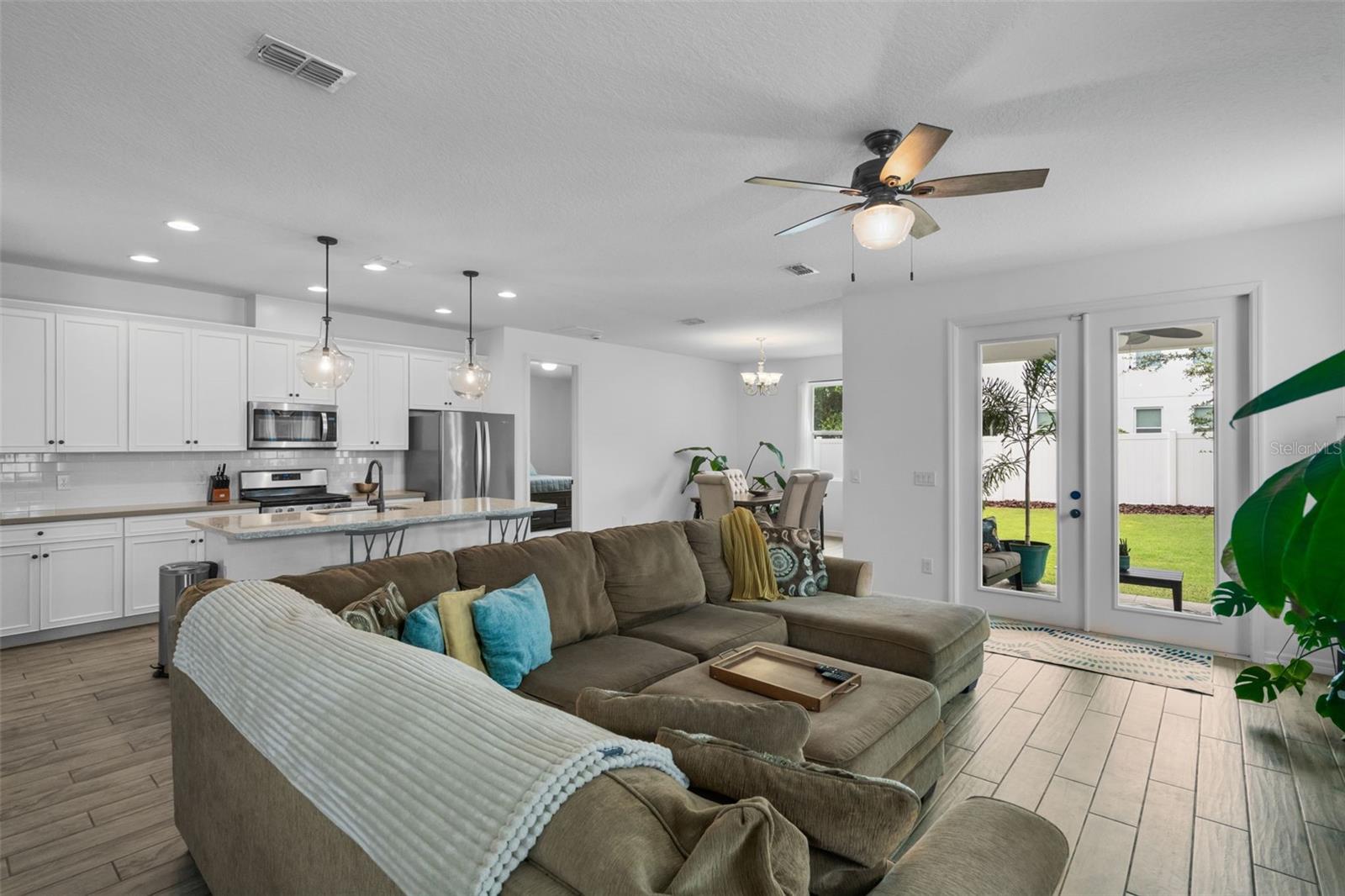 Image 14 of 47 For 15366 Sugar Citrus Drive