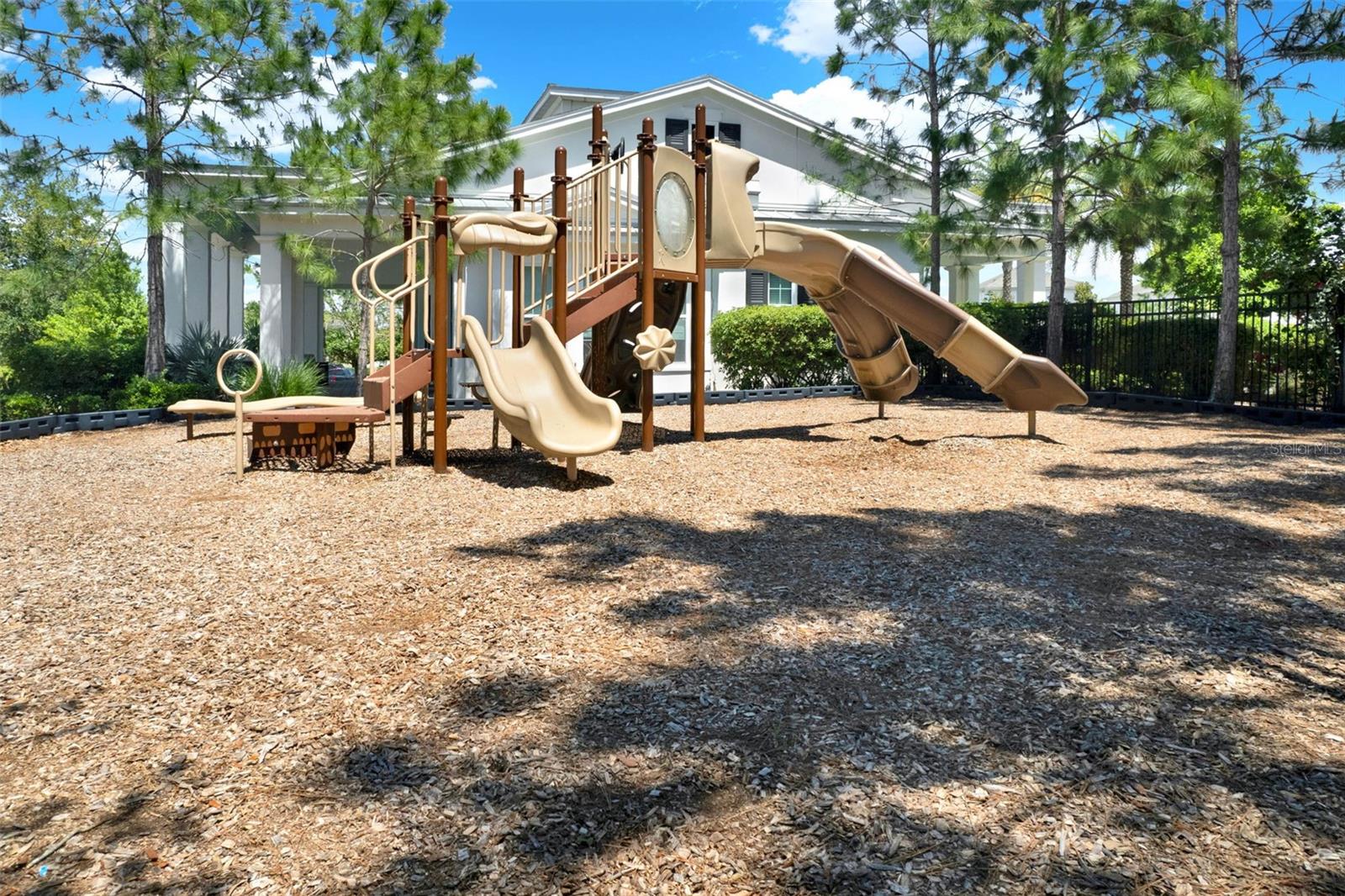Image 43 of 47 For 15366 Sugar Citrus Drive