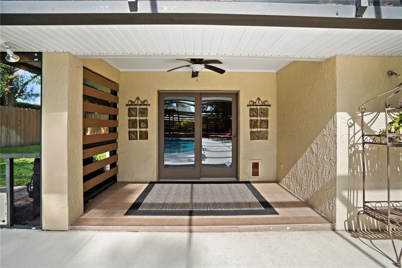 Image 50 of 81 For 2417 Pershing Oaks Place