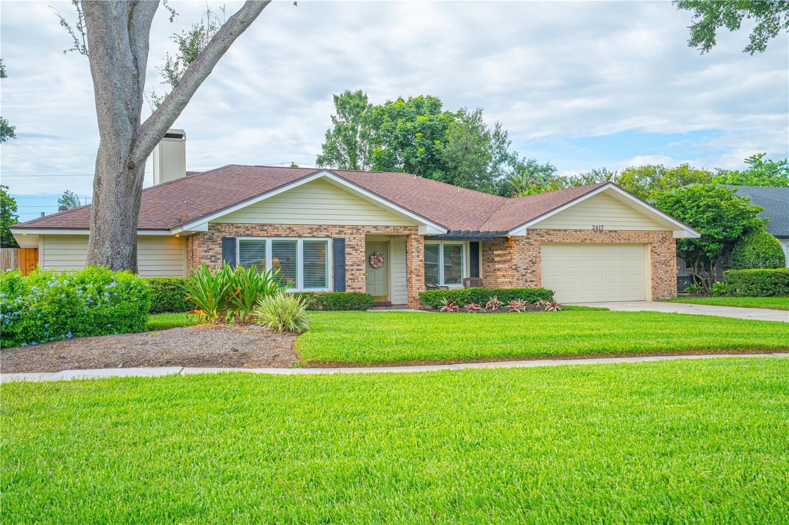 Image 79 of 81 For 2417 Pershing Oaks Place