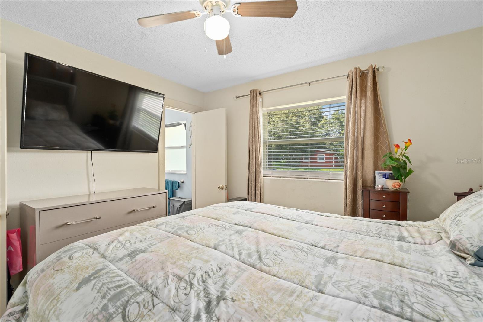 Image 12 of 31 For 4807 Turnbull Drive