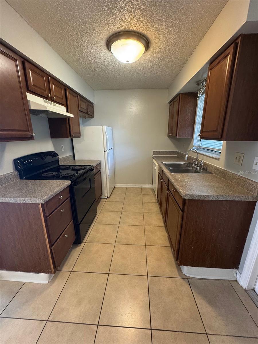Image 4 of 14 For 1230 Sago Palm Boulevard 1230