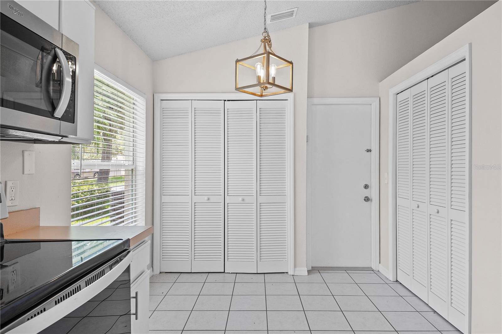 Image 15 of 36 For 3388 Cypress Point Circle
