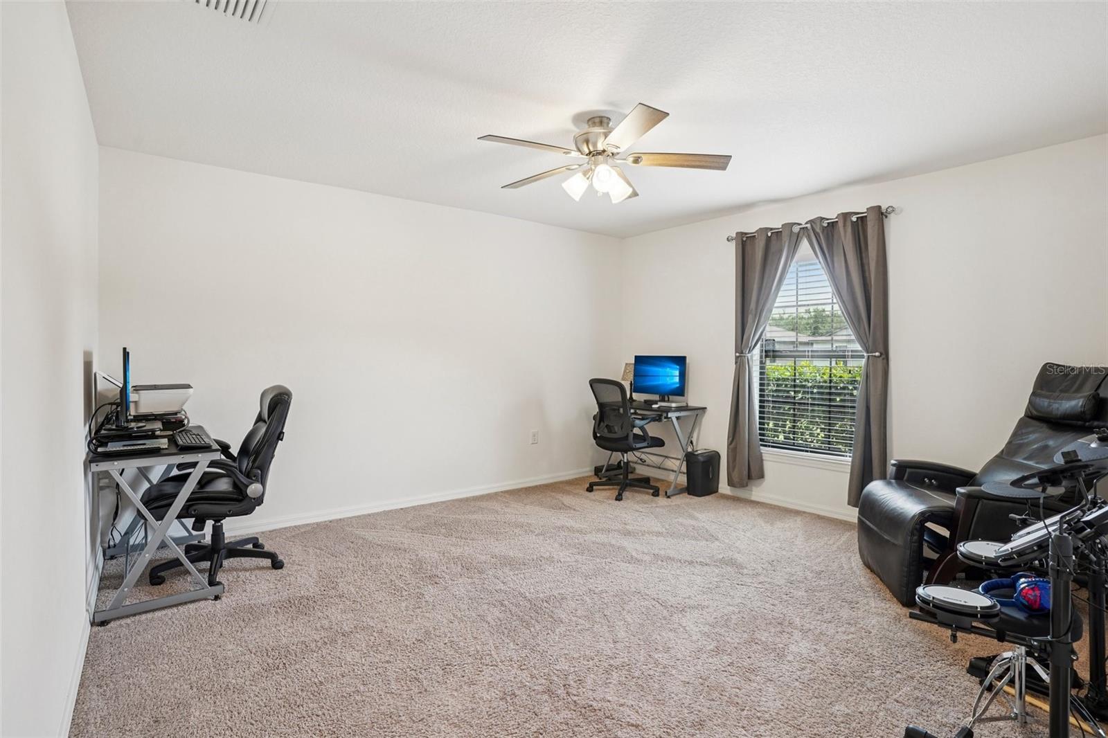 Image 13 of 35 For 3412 Kashmira Court