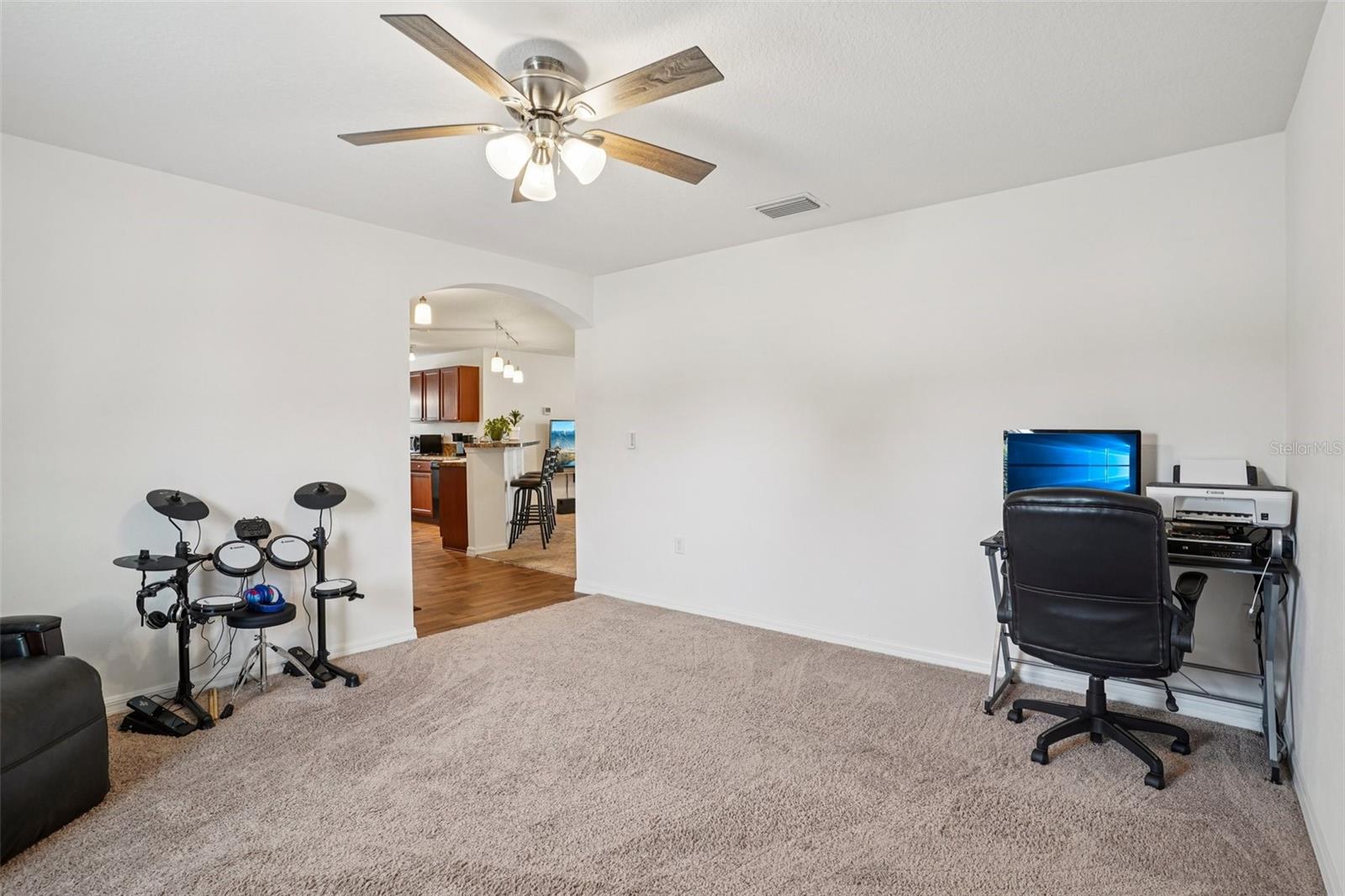 Image 14 of 35 For 3412 Kashmira Court