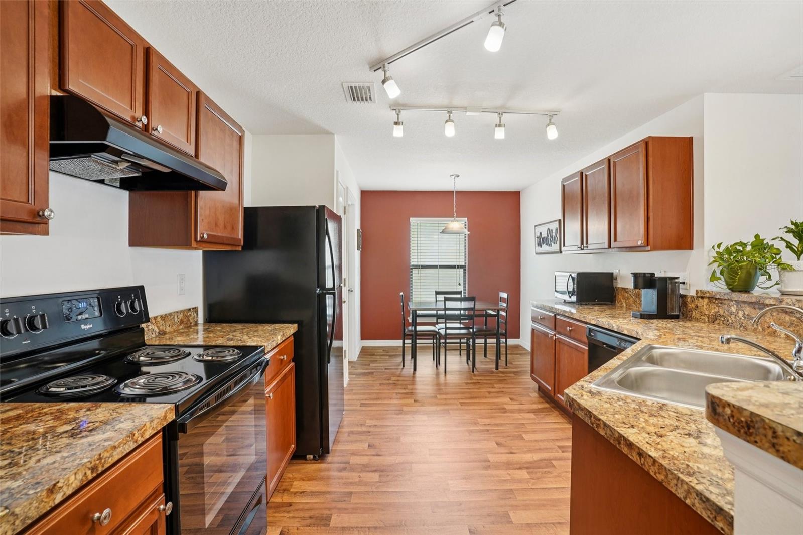 Image 8 of 35 For 3412 Kashmira Court