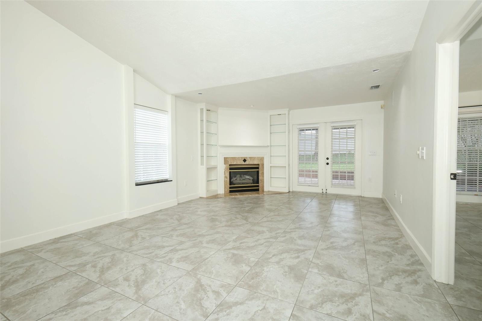 Image 8 of 43 For 945 Norfolk Court
