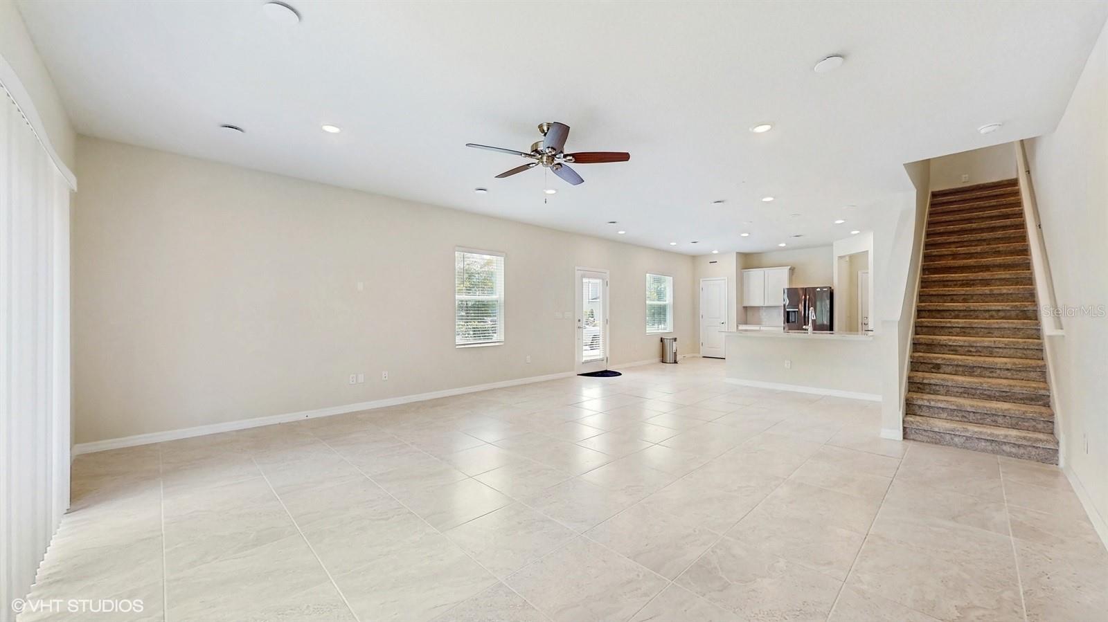 Image 4 of 28 For 4501 Sparkling Shell Avenue