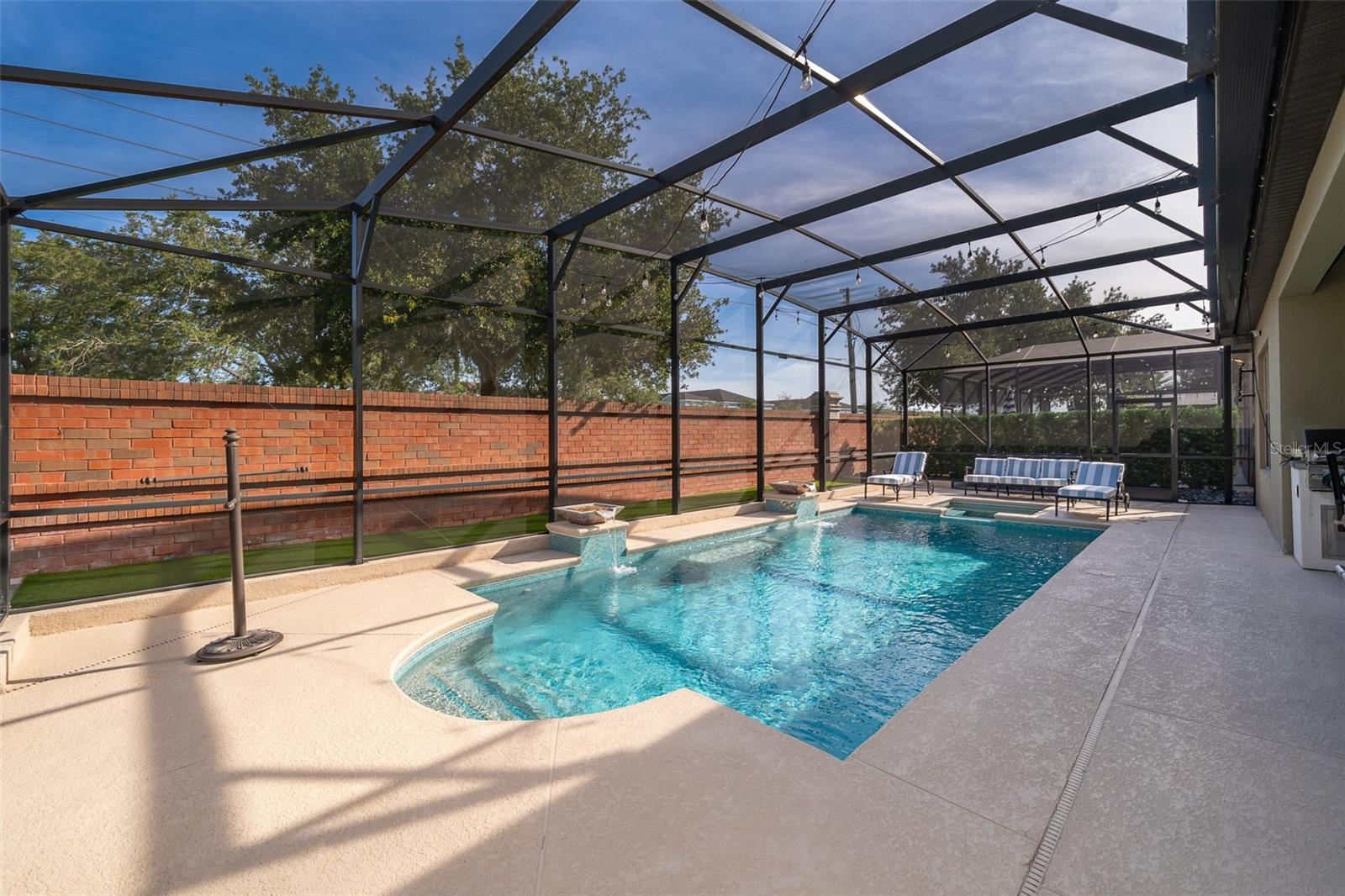 Image 32 of 40 For 9379 Royal Estates Boulevard