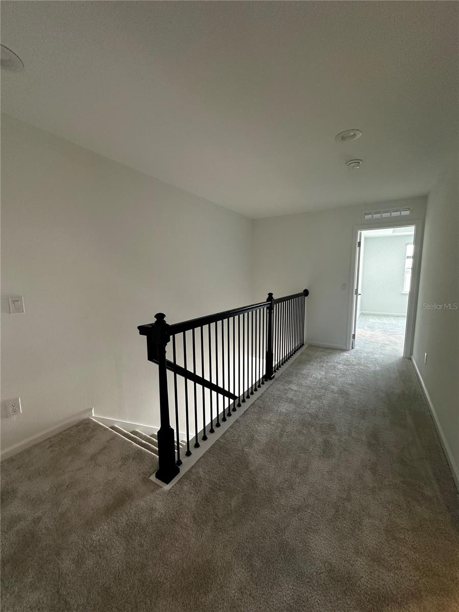 Image 20 of 24 For 14099 Lochend Way