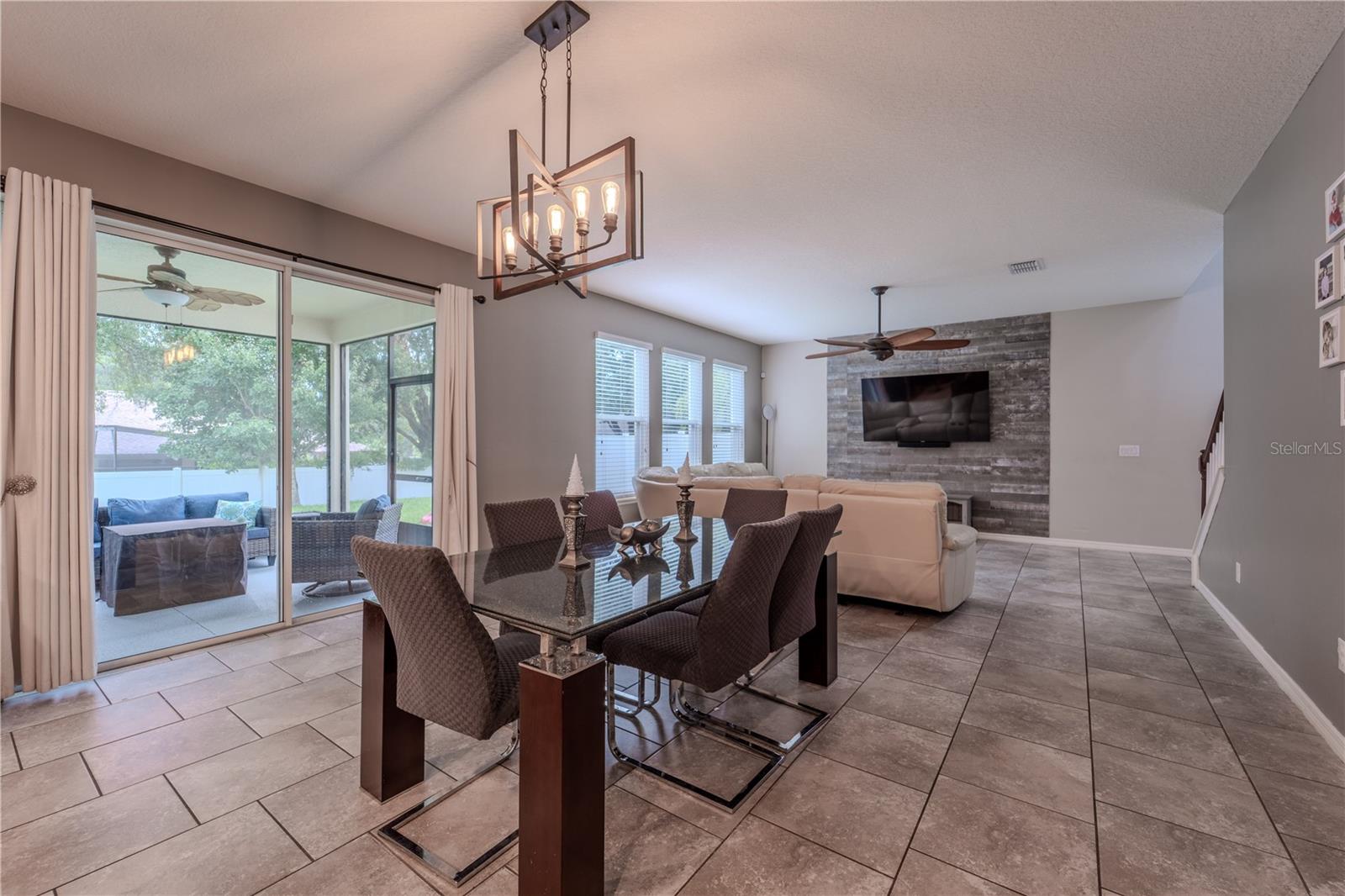 Image 14 of 44 For 4024 Blazewater Court