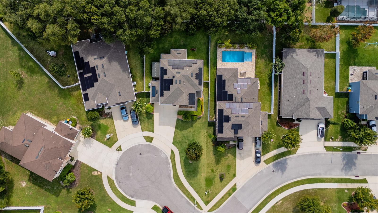 Image 38 of 44 For 4024 Blazewater Court
