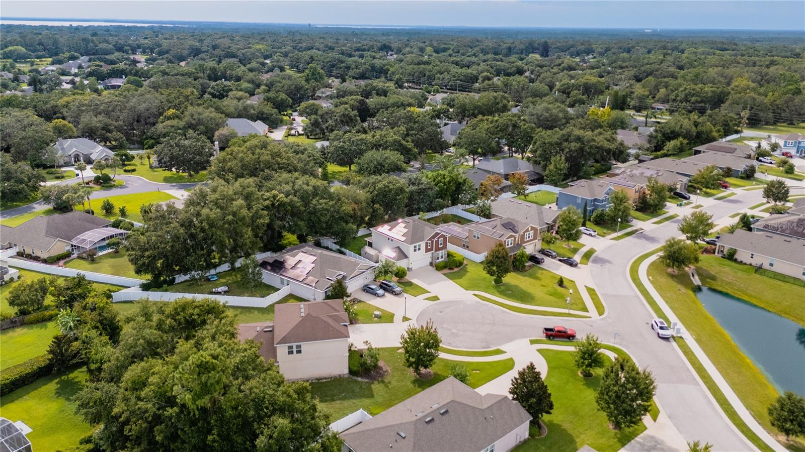 Image 39 of 44 For 4024 Blazewater Court