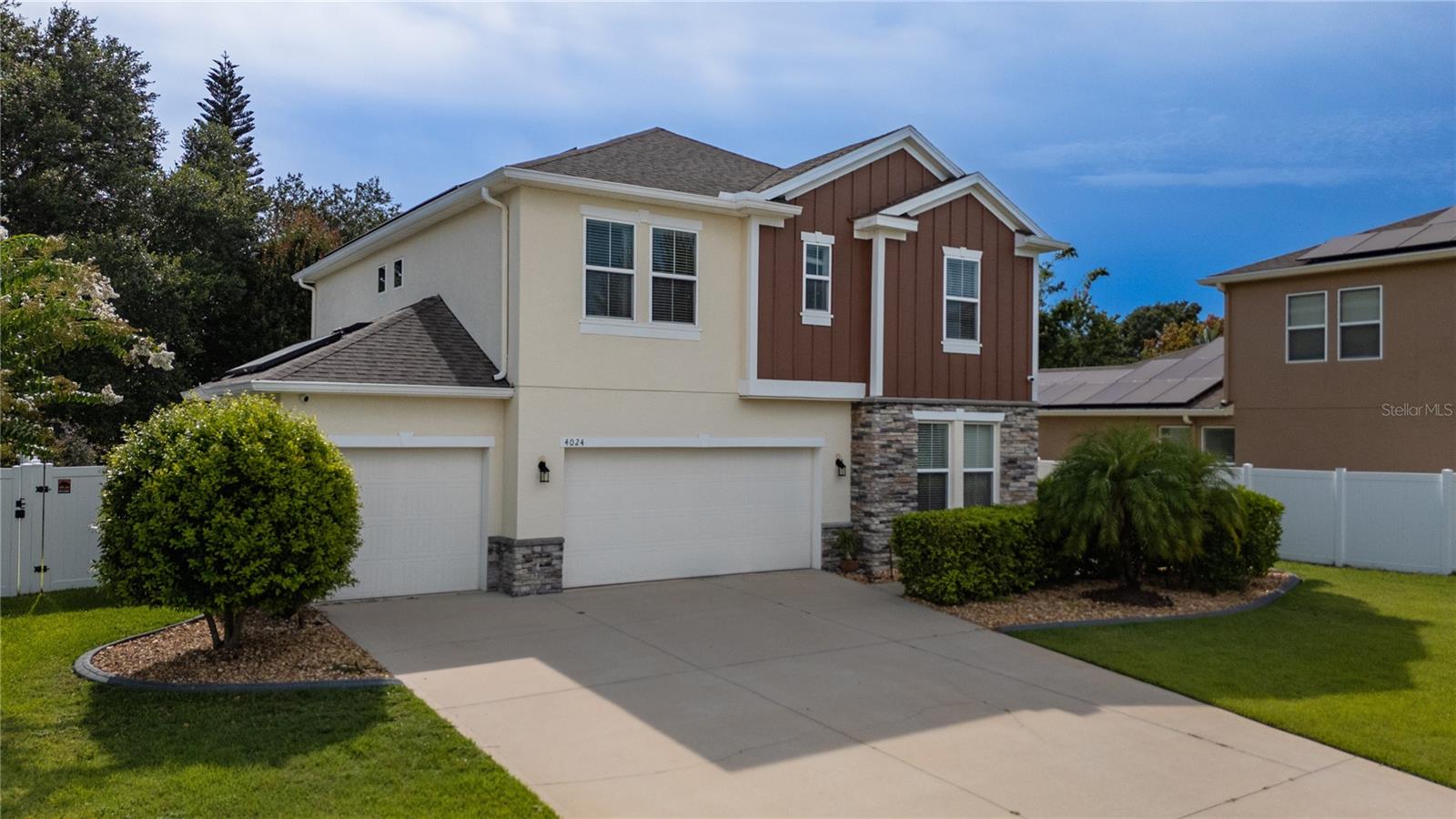 Image 42 of 44 For 4024 Blazewater Court