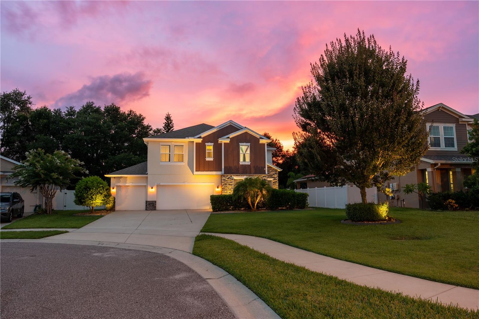 Image 43 of 44 For 4024 Blazewater Court