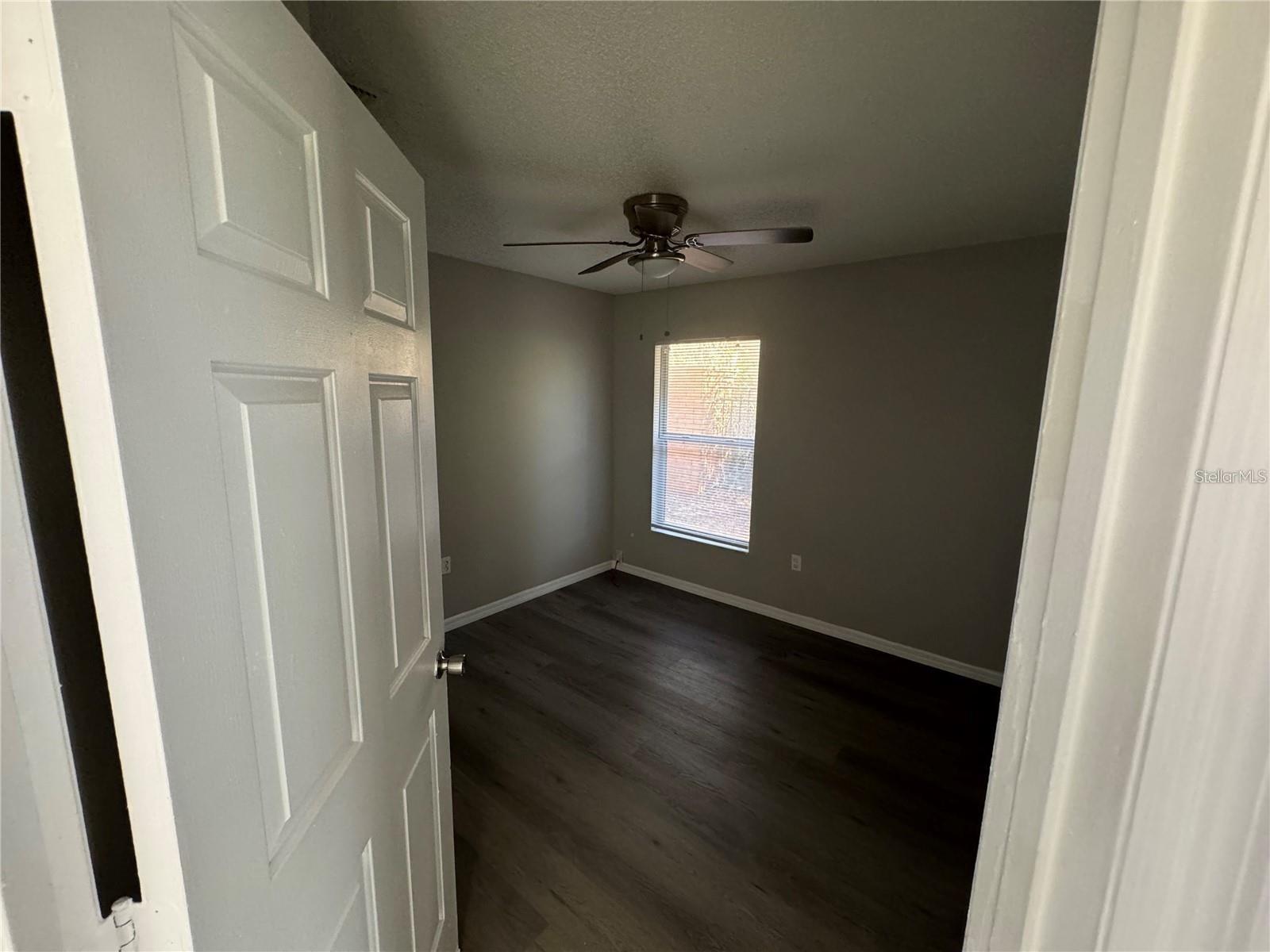 Image 3 of 12 For 1103 Jade East Lane 1103