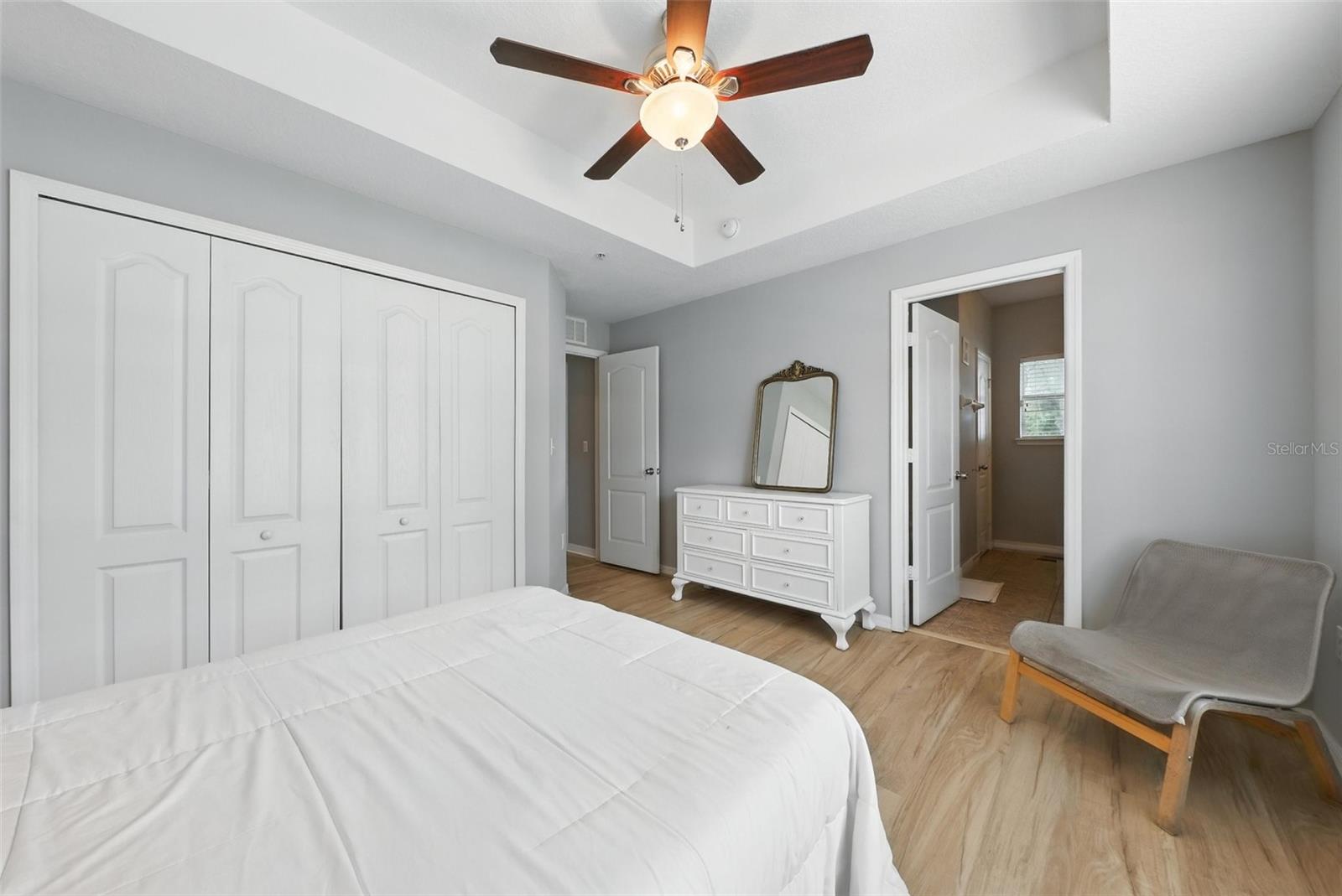 Image 20 of 24 For 1551 Scarlet Oak Loop B