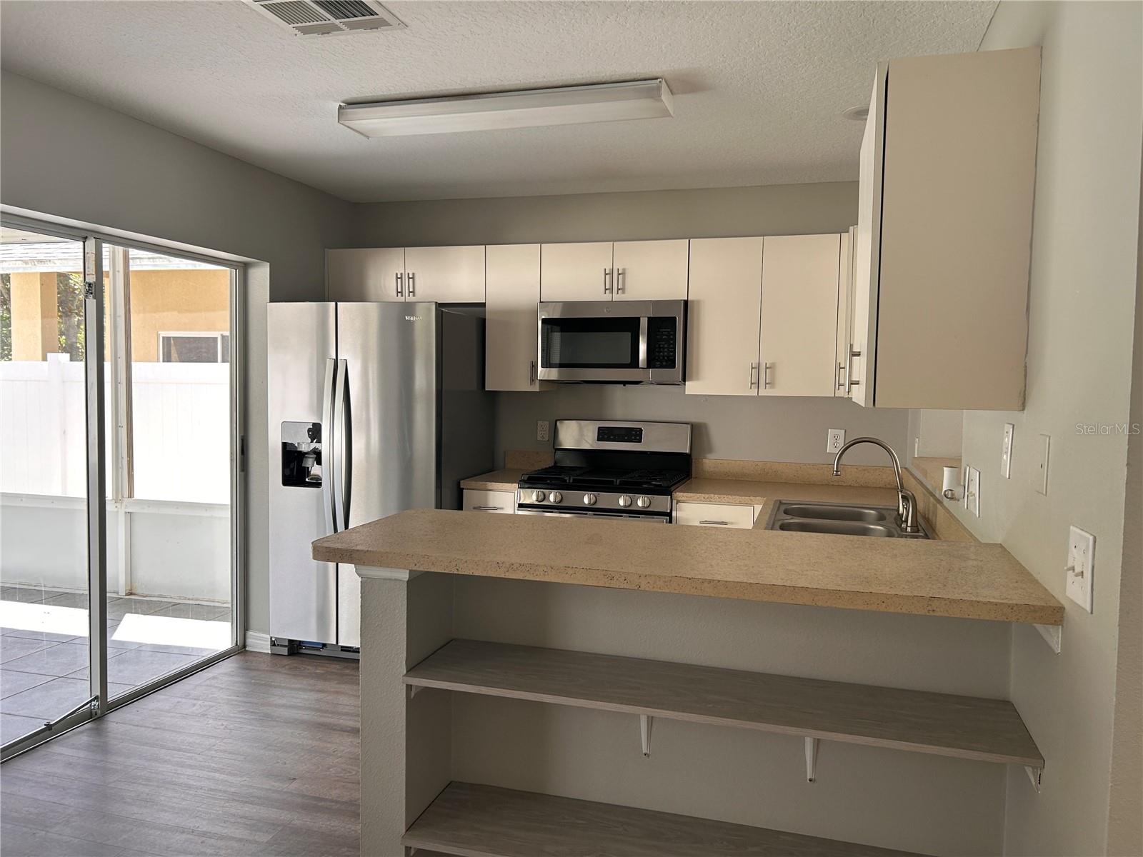 Image 4 of 36 For 6156 Kiteridge Drive