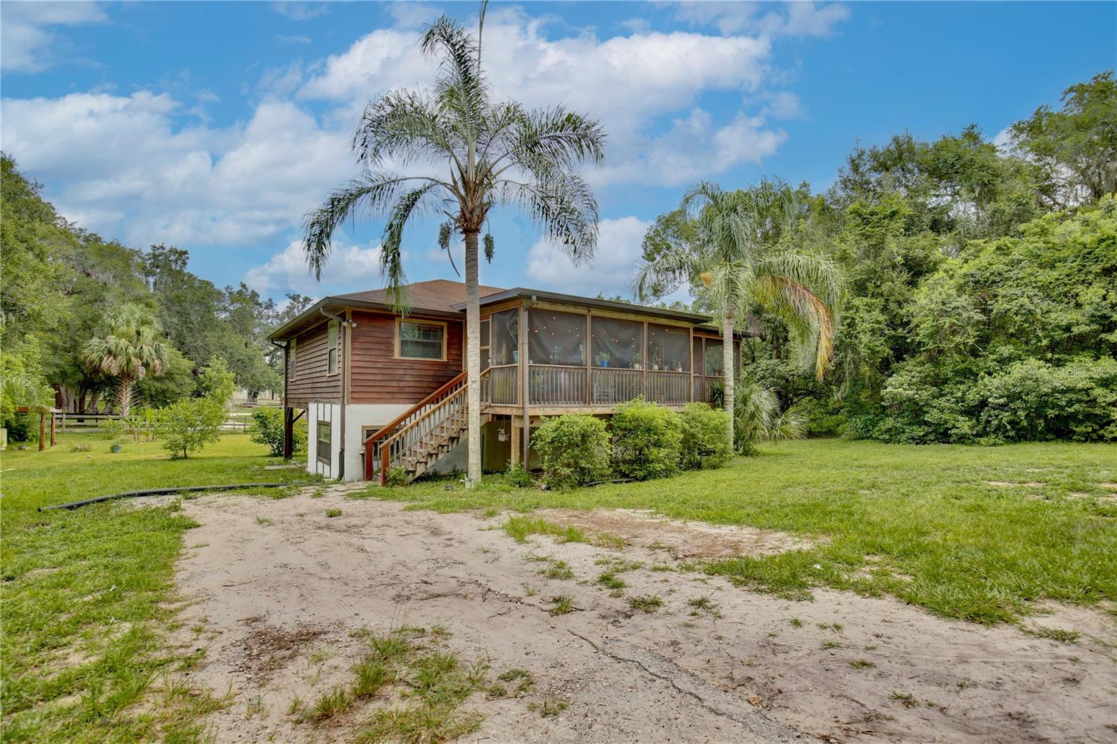 Details for 425 Mercers Fernery Road, DELAND, FL 32720