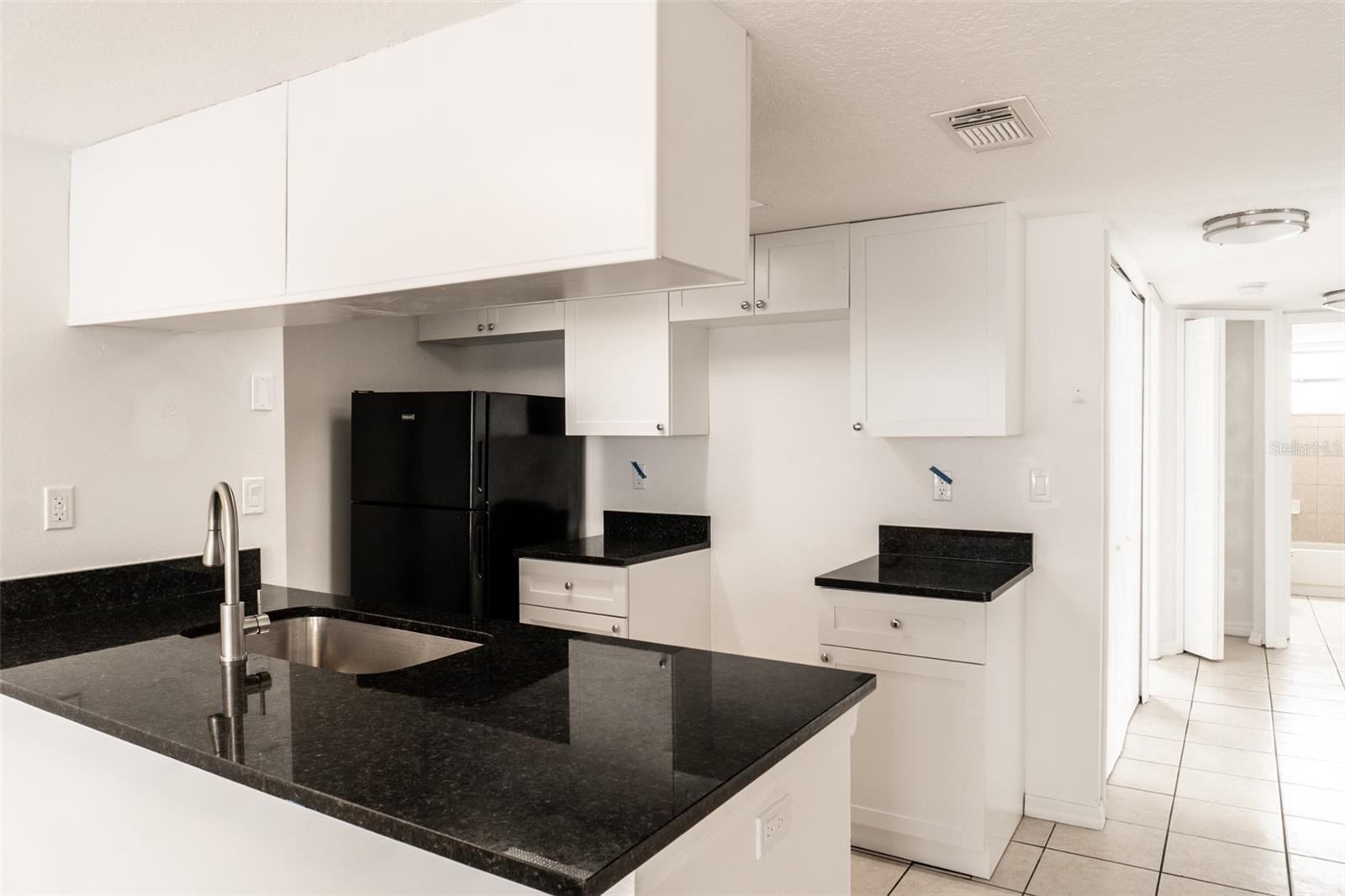 Image 11 of 24 For 2735 Poinciana Boulevard 103
