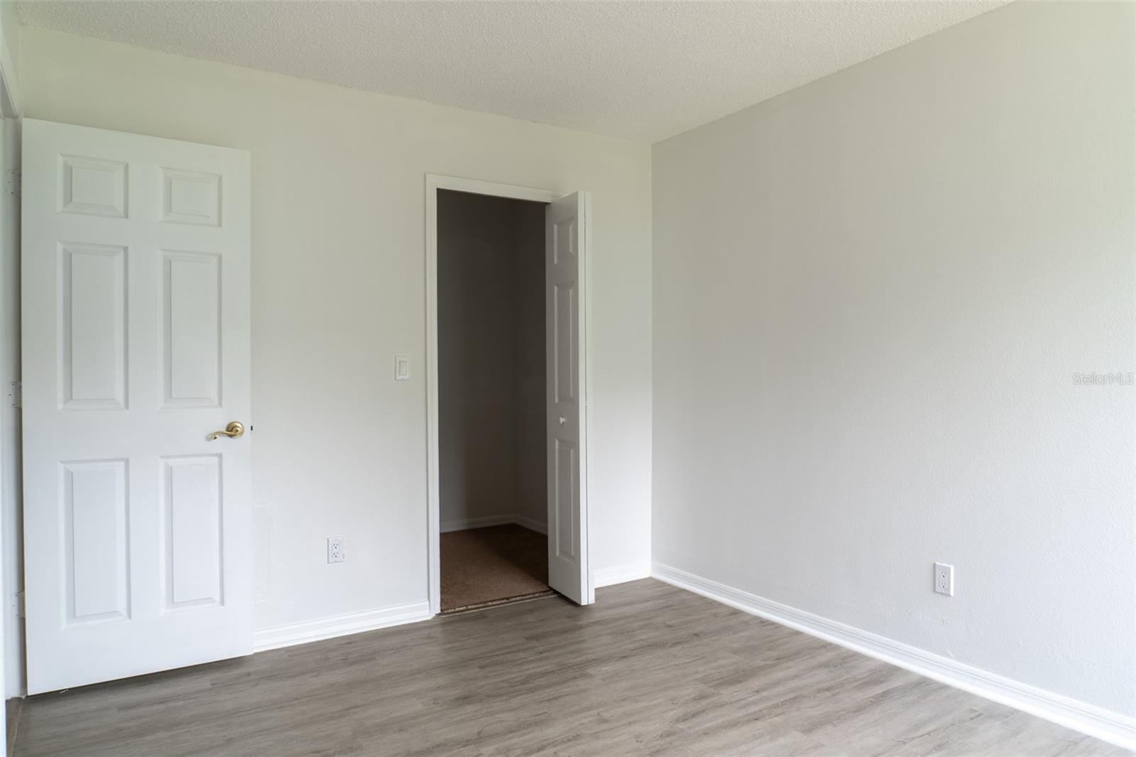 Image 16 of 24 For 2735 Poinciana Boulevard 103