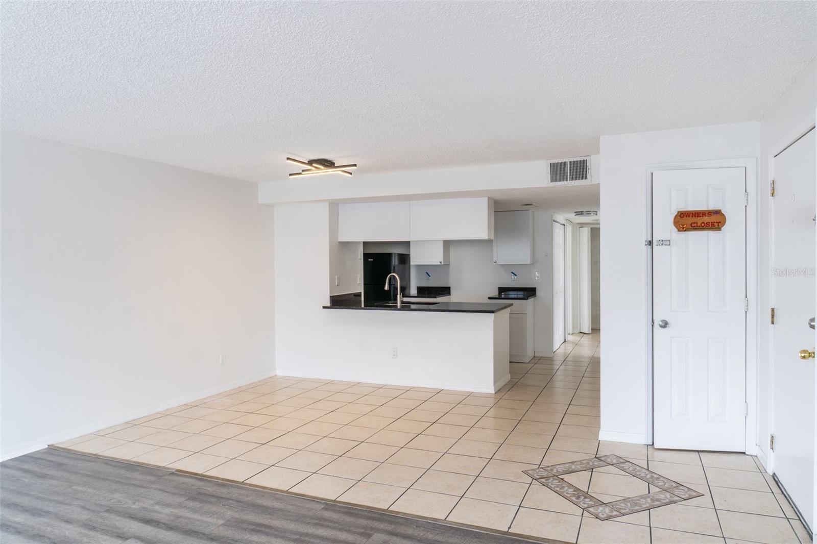 Image 8 of 24 For 2735 Poinciana Boulevard 103