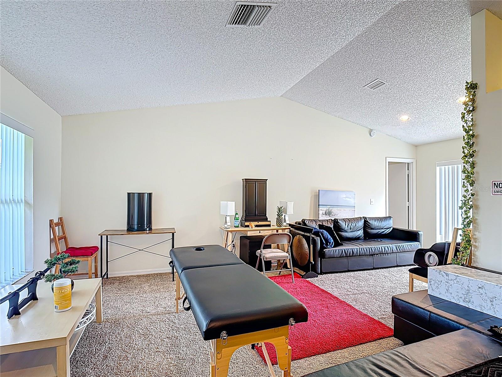 Image 10 of 50 For 2933 Paddington Way