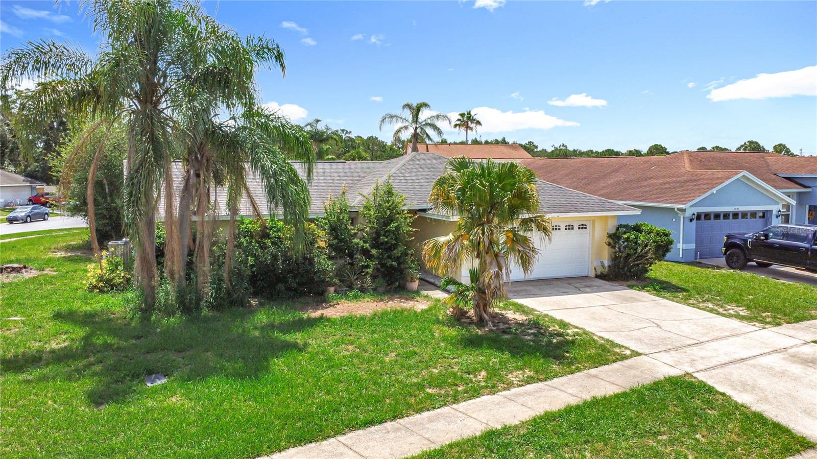 Image 3 of 50 For 2933 Paddington Way