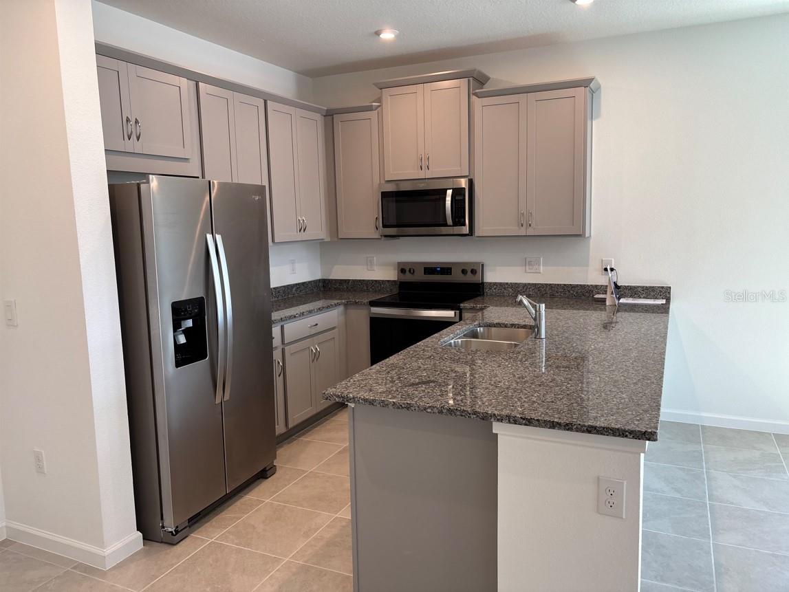 Image 4 of 26 For 4248 Sadler Road