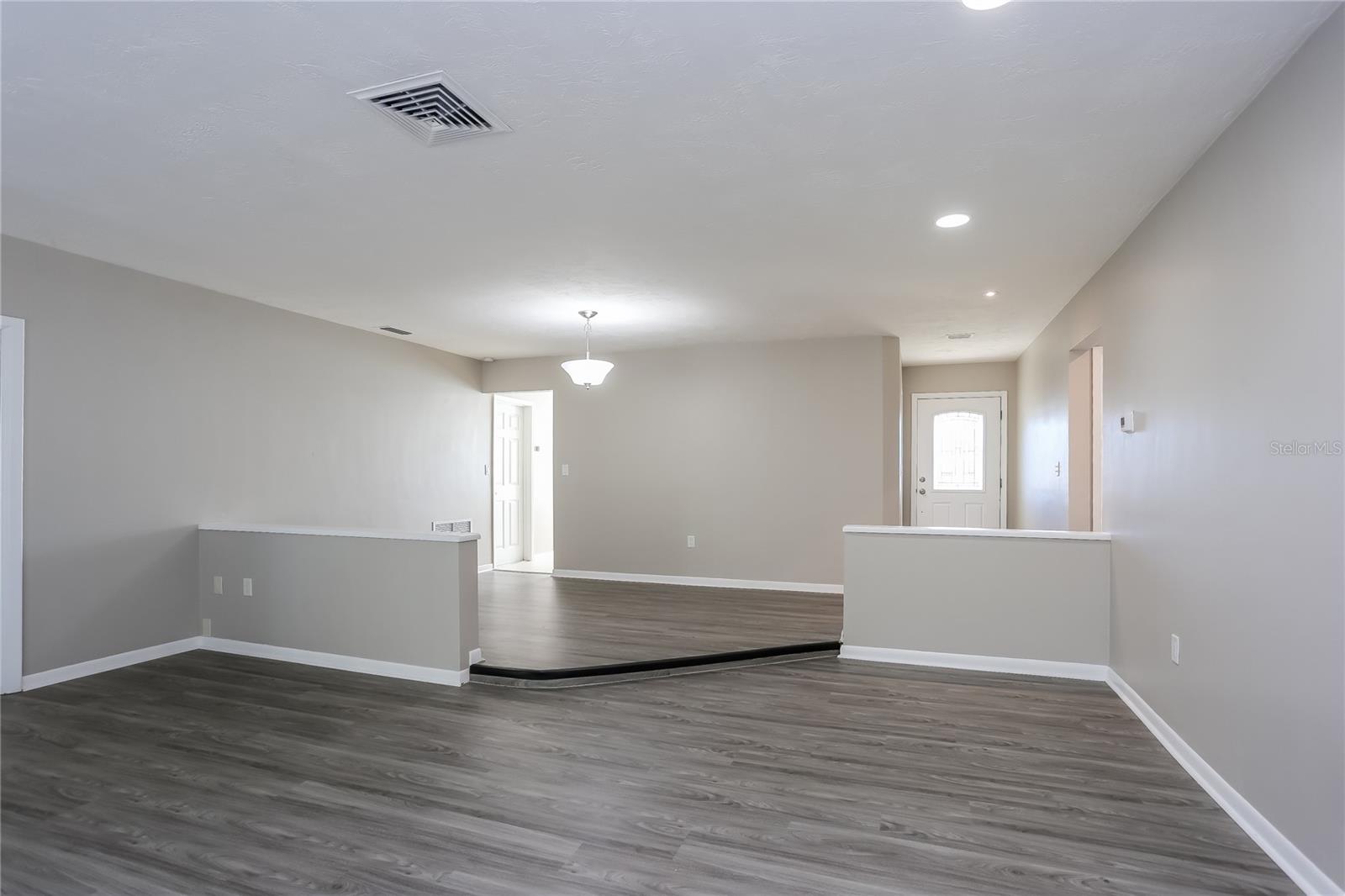 Image 3 of 16 For 6935 301st Avenue N