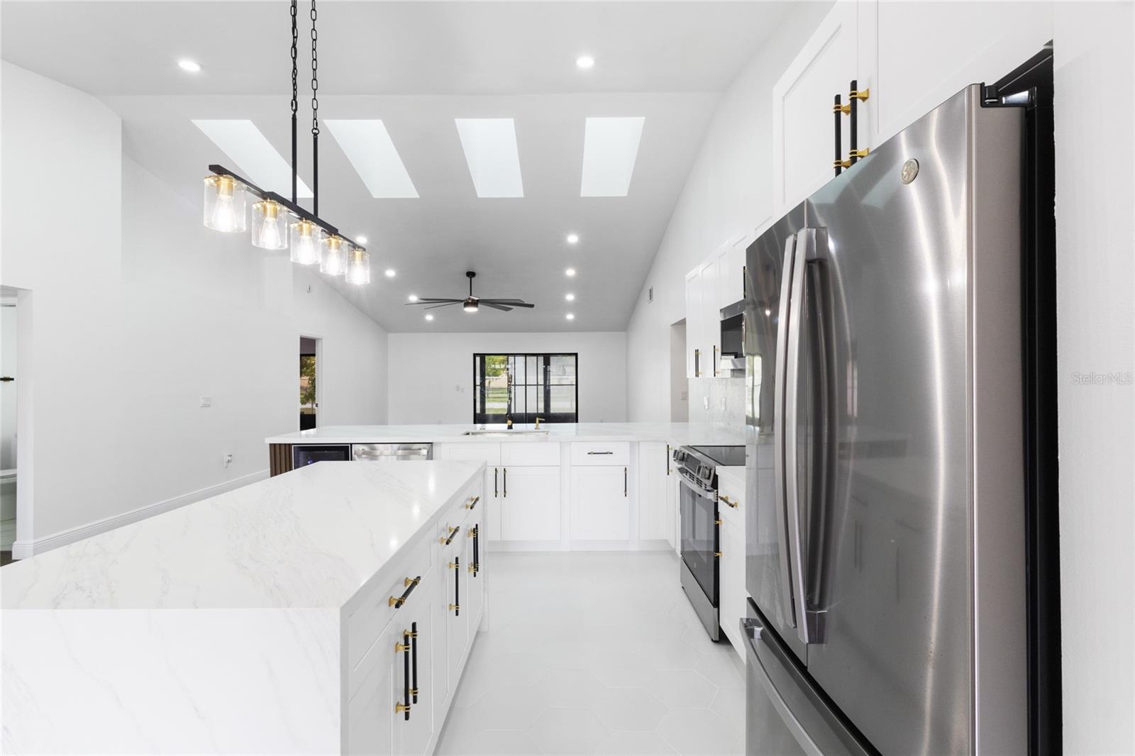 Image 10 of 40 For 12733 Newfield Drive