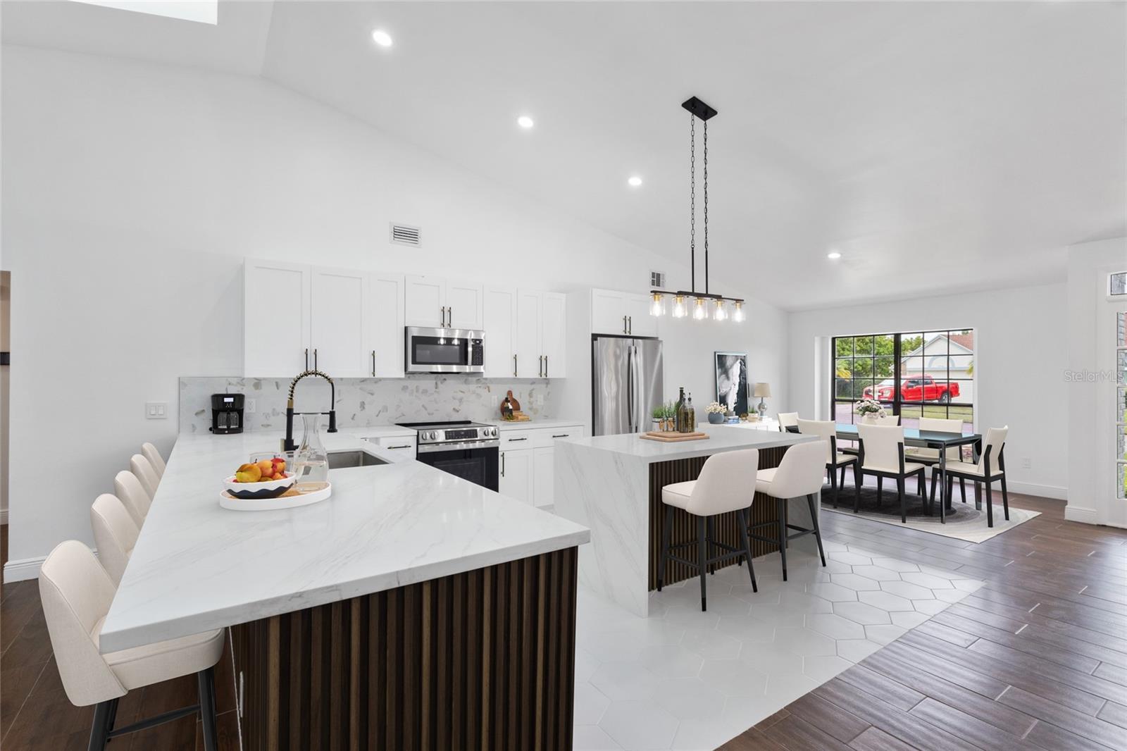 Image 11 of 40 For 12733 Newfield Drive