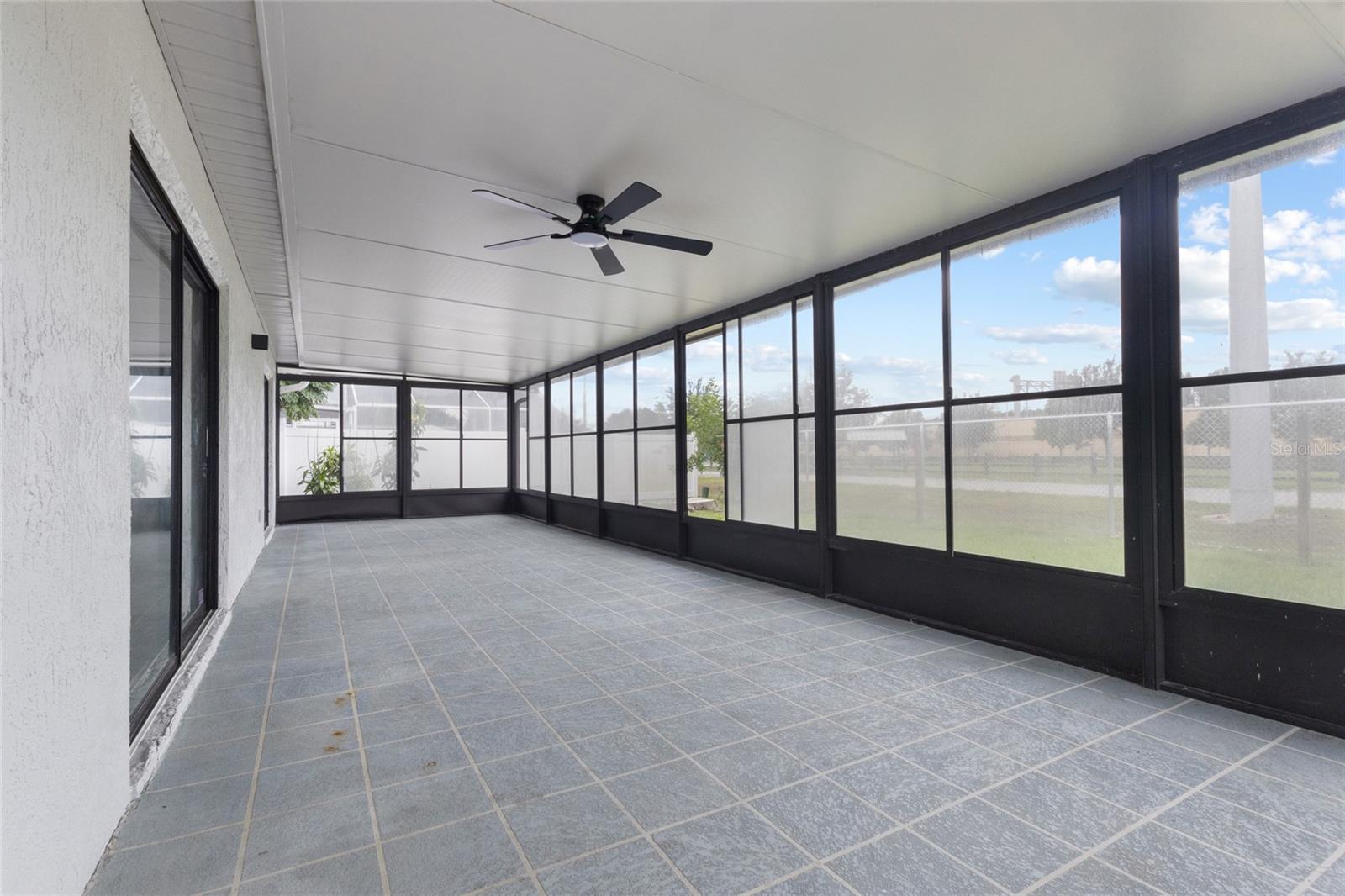 Image 36 of 40 For 12733 Newfield Drive