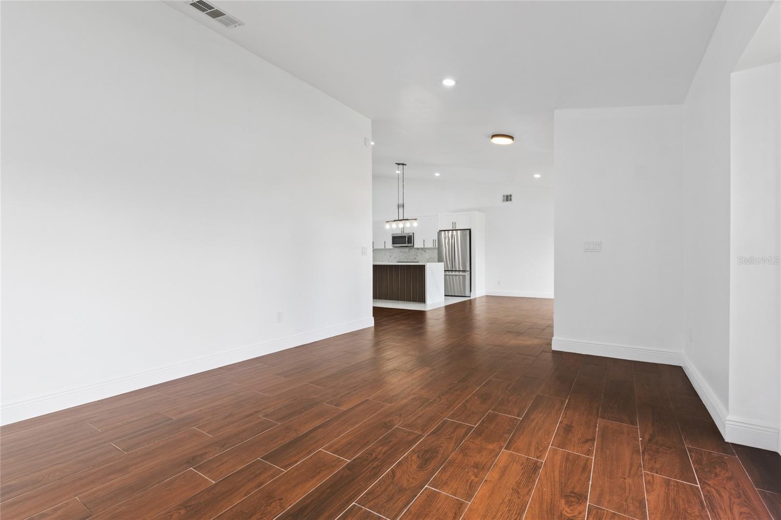 Image 8 of 40 For 12733 Newfield Drive