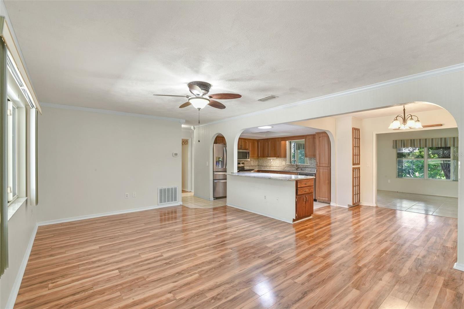 Image 9 of 65 For 10185 175th Lane