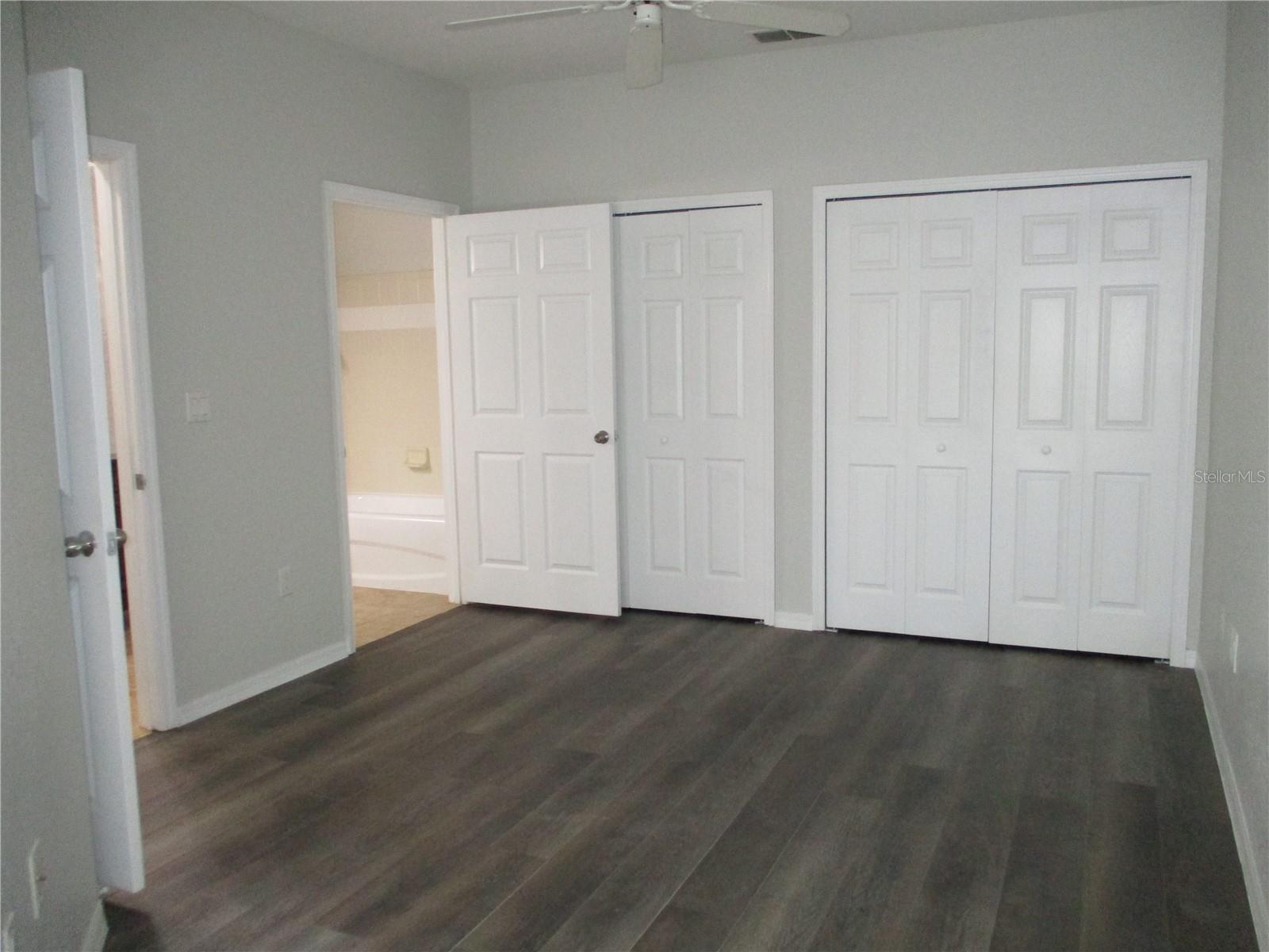 Image 21 of 28 For 6055 Westgate Drive 523