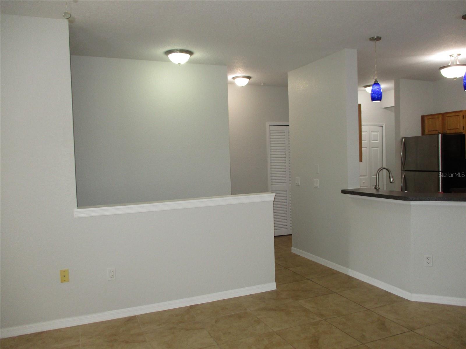 Image 3 of 28 For 6055 Westgate Drive 523