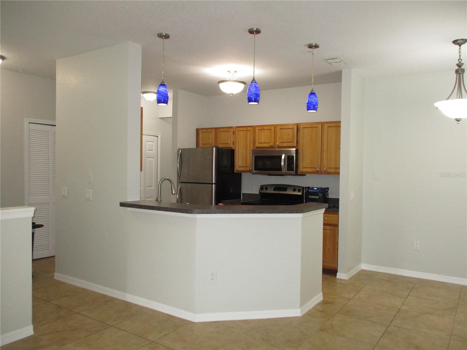 Image 6 of 28 For 6055 Westgate Drive 523