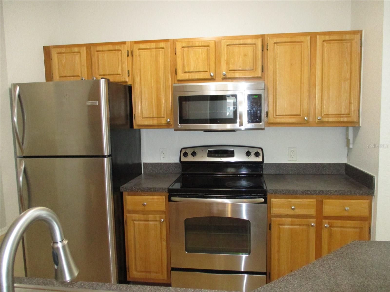 Image 9 of 28 For 6055 Westgate Drive 523