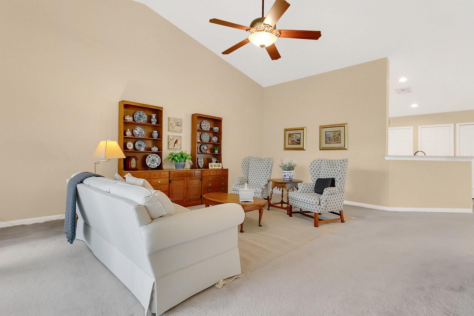 Image 3 of 35 For 5053 Maxon Terrace