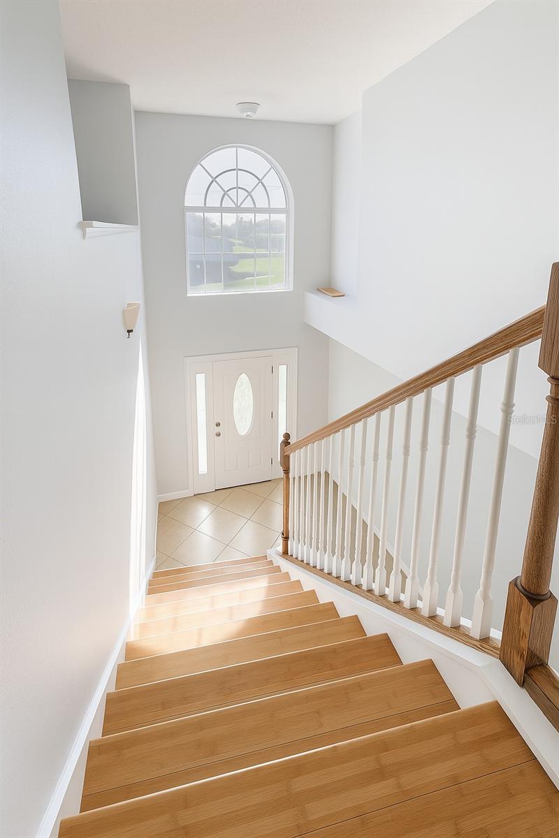 Image 11 of 38 For 401 Bloomfield Drive