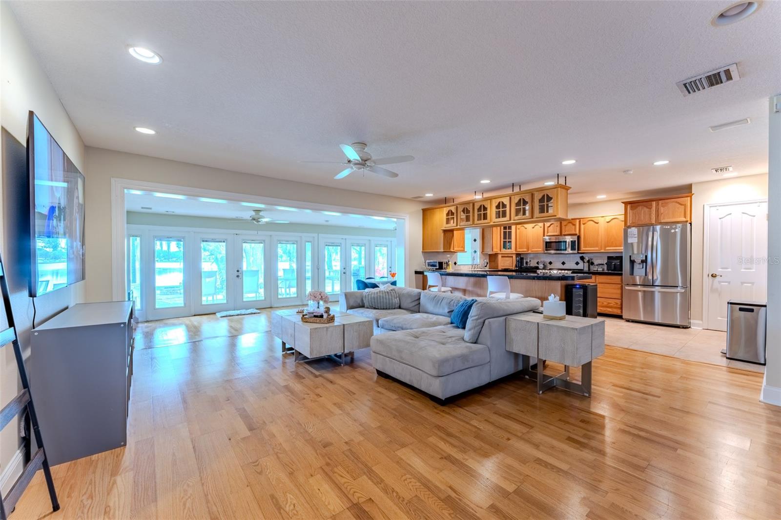 Image 7 of 12 For 5497 Alandale Court