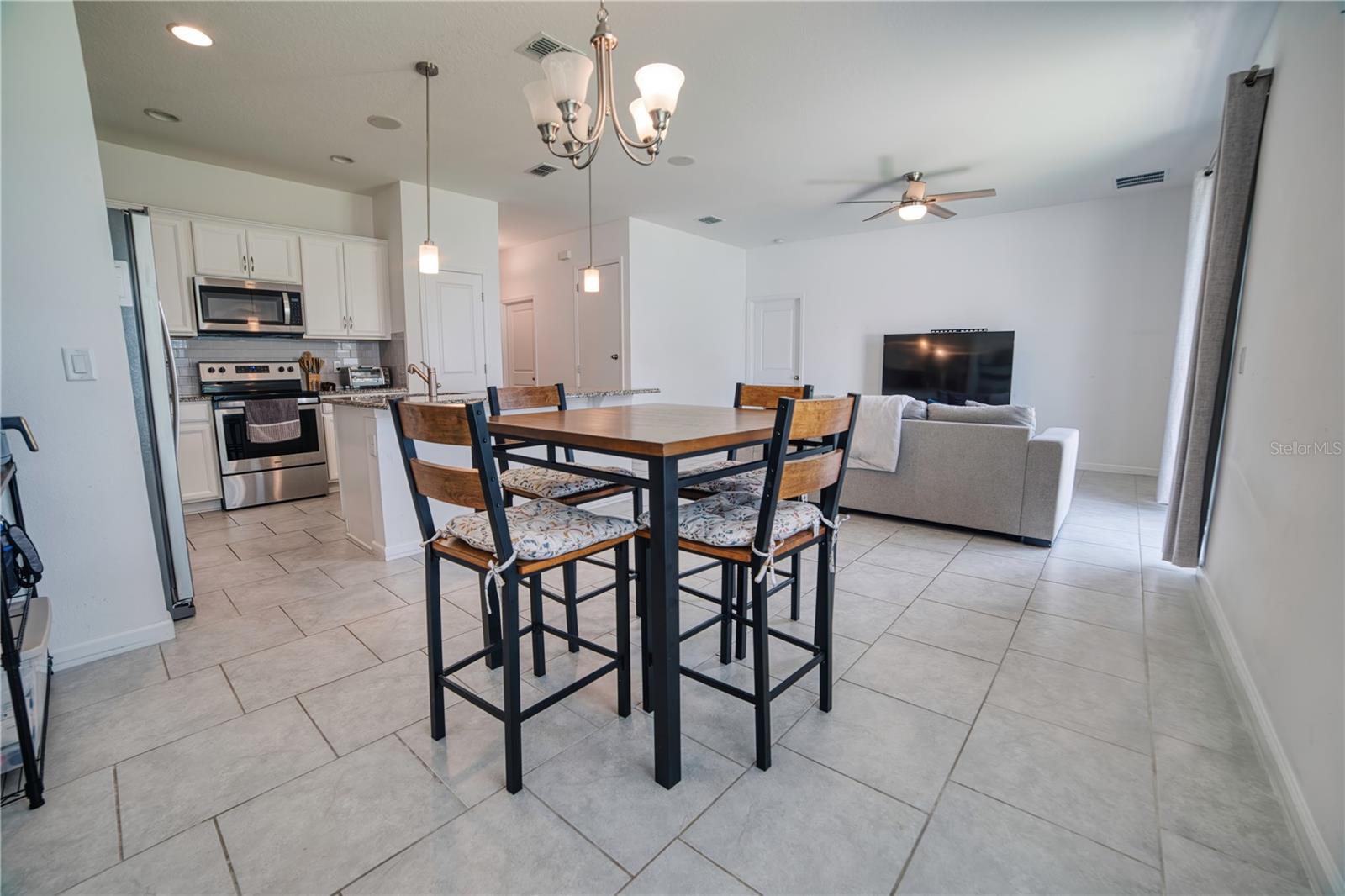 Image 12 of 39 For 1046 Wanderer Drive